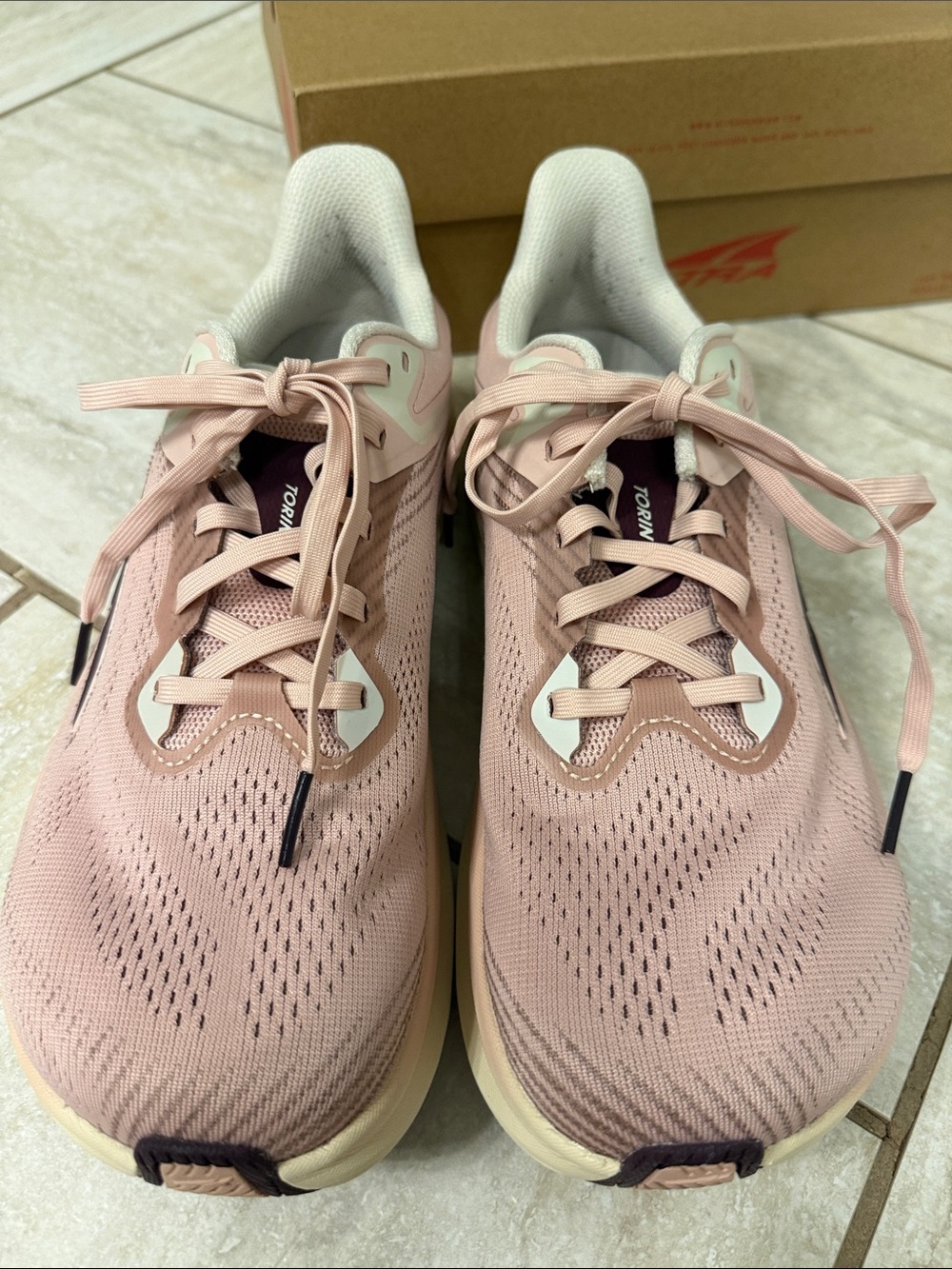 NWT Altra Torin 8 Running Shoes Dusty Pink 9 - Picture 7 of 16